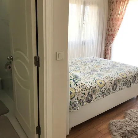 Mare * Çeşme